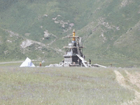stupa.gif